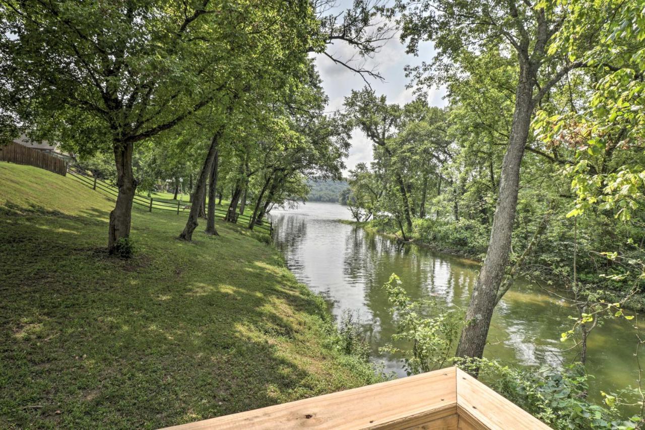 Mountain Home Cottage With Deck On White River! Gassville Exteriör bild