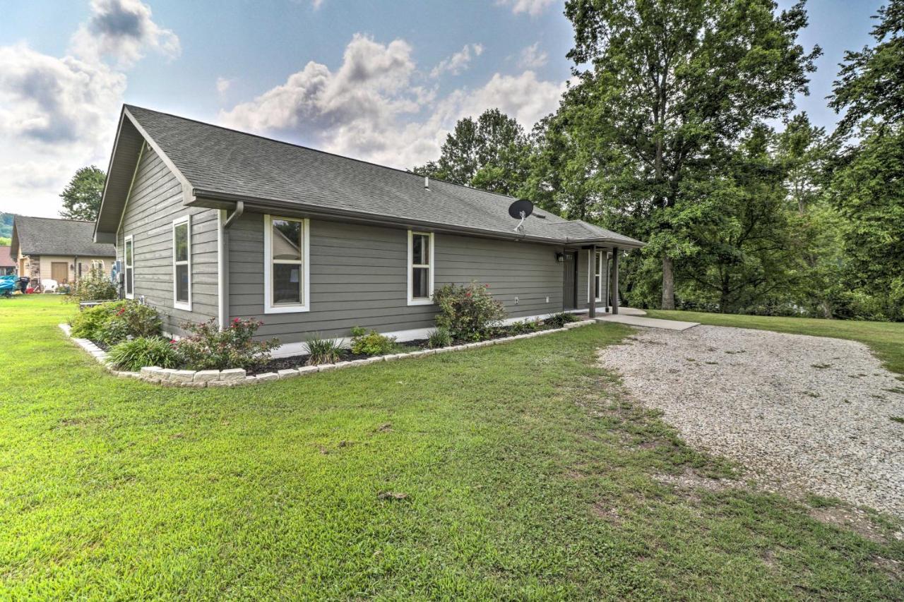 Mountain Home Cottage With Deck On White River! Gassville Exteriör bild